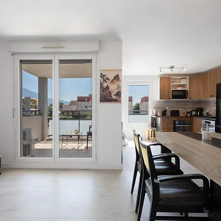 Appartement T3 Confort - Piscine Et Terrasse *