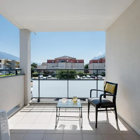 T3 Confort - Piscine Et Terrasse * Albertville