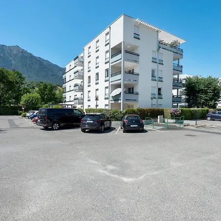 T3 Confort - Piscine Et Terrasse Albertville